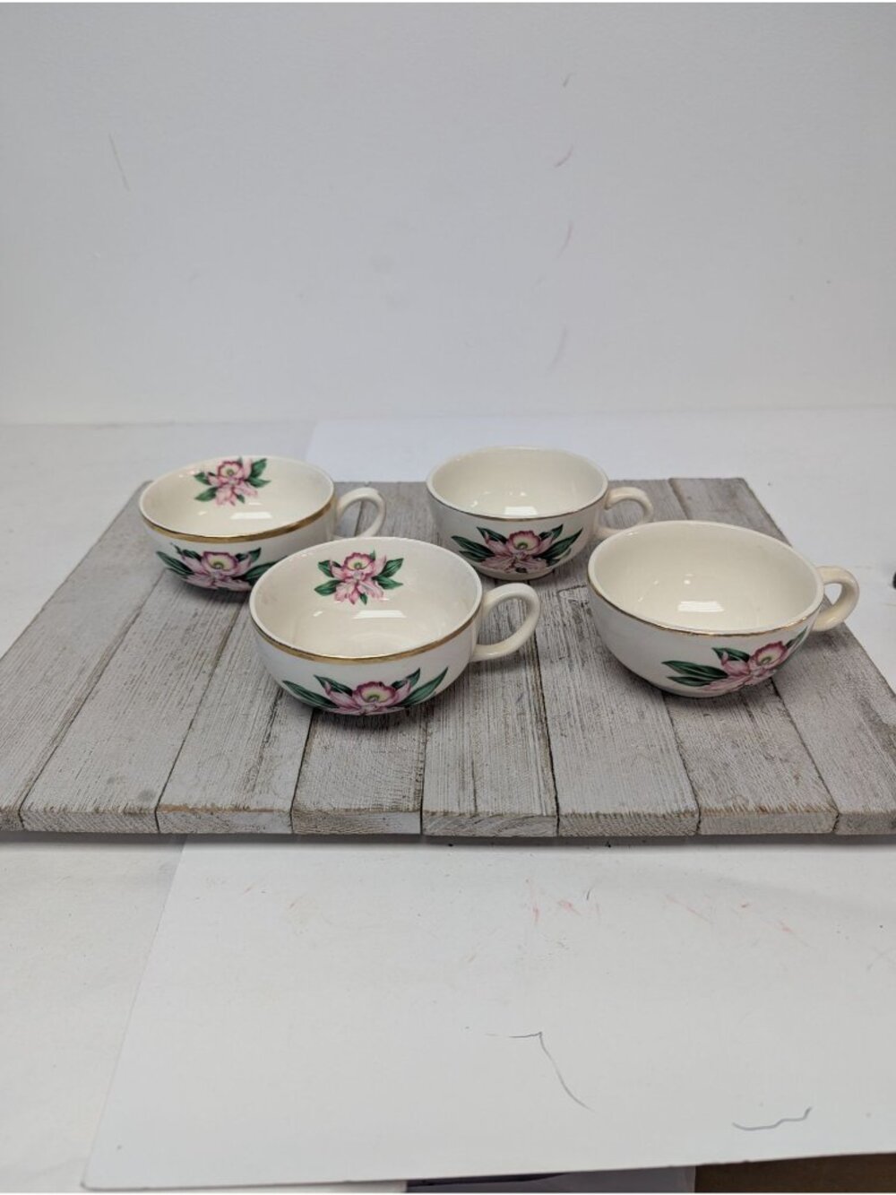Vintage Paden City Pottery MODERN ORCHID Set 4 Tea Cups Retired USA